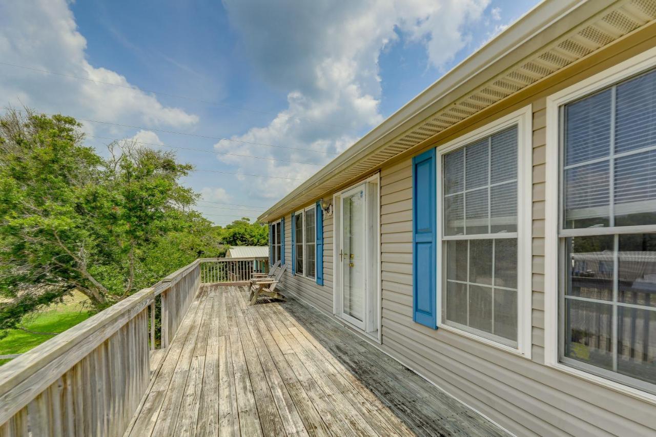 Coastal Emerald Isle Retreat With Deck And Grill! Exteriér fotografie